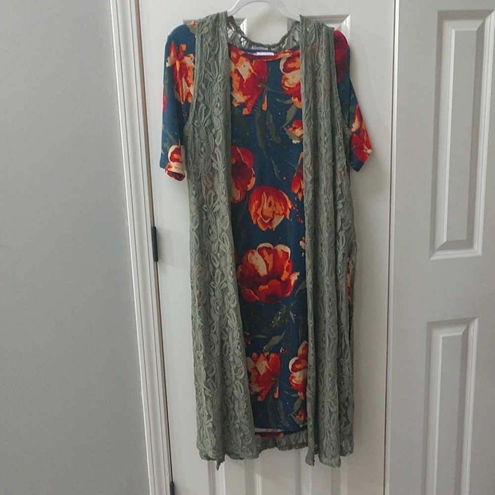 Lularoe XL Julia and M Joy